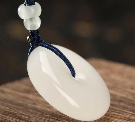 What Spiritual Benefits Does White Jade Jewelry Offer?